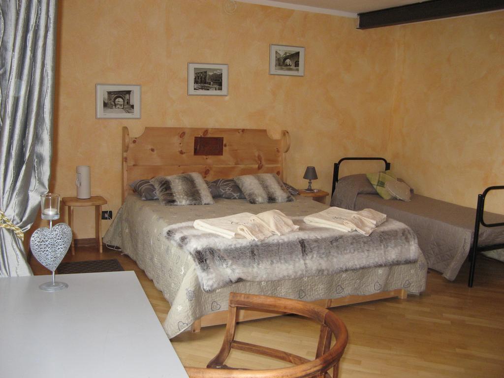 Maison Besenval Lejlighed Aosta Værelse billede