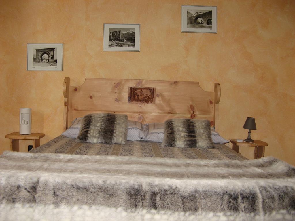 Maison Besenval Lejlighed Aosta Værelse billede