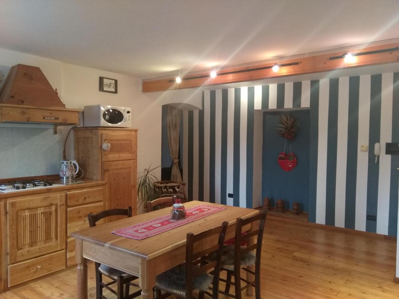 Maison Besenval Lejlighed Aosta Eksteriør billede